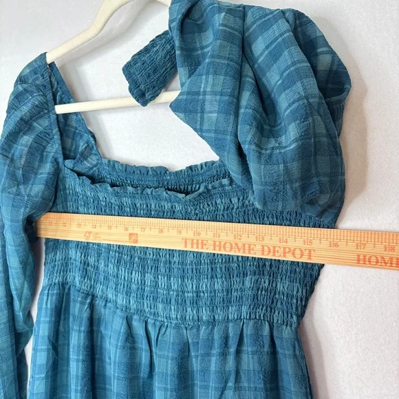 Urban Outfitters River‎ Smocked Long Sleeve Mini Dress Size Large - Picture 9 of 10